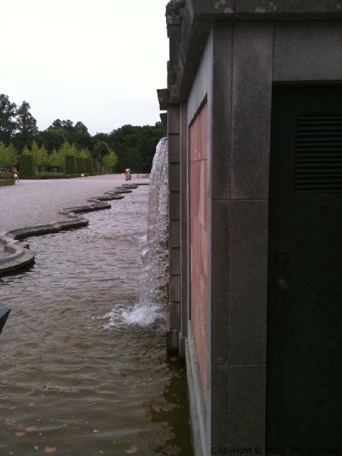 Vattenfall vid Drottningsholms slott