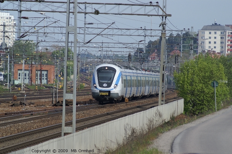 Pendeltg 6071 vid Hagalund