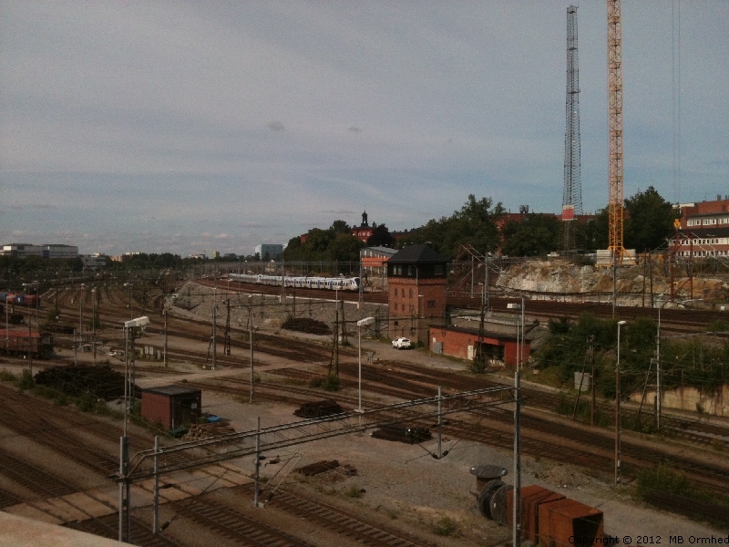 Pendeltg vid Tomteboda.