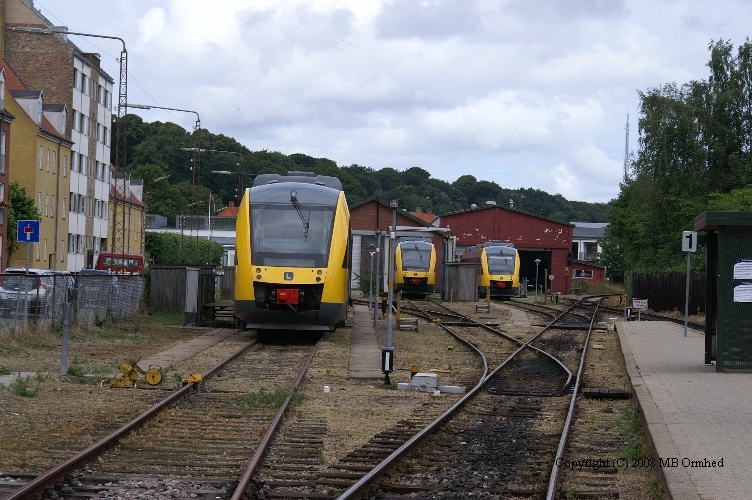 Motorvagn LB105-205 p Grnnehave station