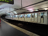 Tunnelbanetg i Barcelona
Bilden tagen: 2012-10-10
Publicerad: 2013-04-21